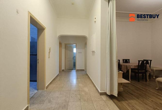 989669 - Property Image 3