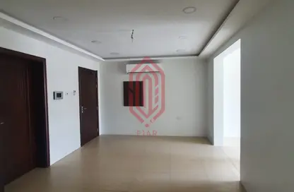 Apartment - 3 Bedrooms - 2 Bathrooms for rent in Jeblat Hebshi - Northern Governorate