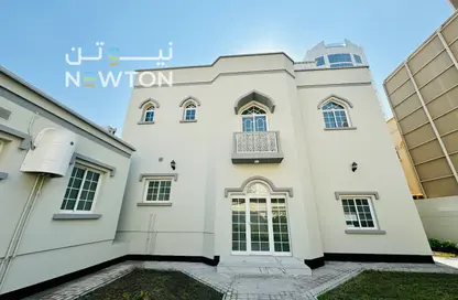 Whole Building - Studio - 7 Bathrooms for rent in Mahooz - Manama - Capital Governorate