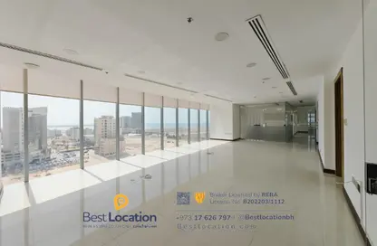 Office Space - Studio - 4 Bathrooms for rent in Seef - Capital Governorate