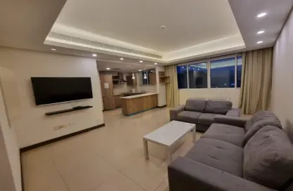 Apartment - 1 Bedroom - 1 Bathroom for rent in Busaiteen - Muharraq Governorate