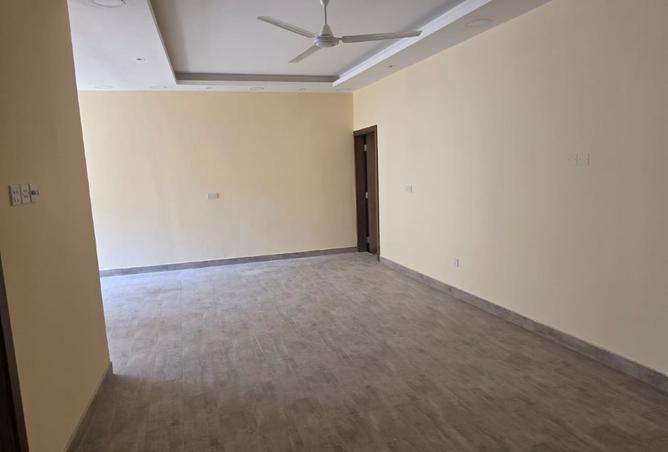 965463 - Property Image 3