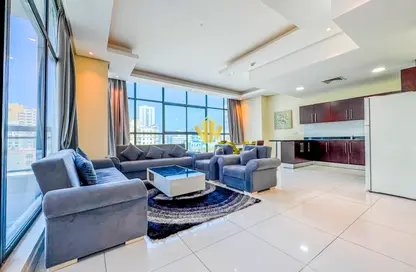 Apartment - 2 Bedrooms - 3 Bathrooms for rent in Al Juffair - Capital Governorate