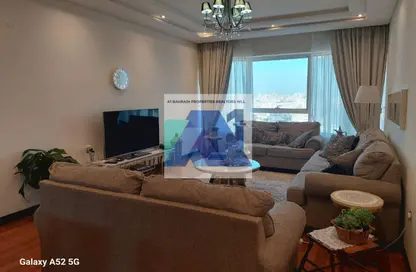 Apartment - 2 Bedrooms - 3 Bathrooms for rent in Abraj Al Lulu - Manama - Capital Governorate
