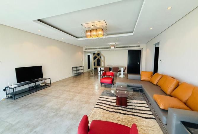952534 - Property Image 2