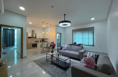 شقة - غرفة نوم - 2 حمامات للايجار في الجنبية - المحافظة الشمالية