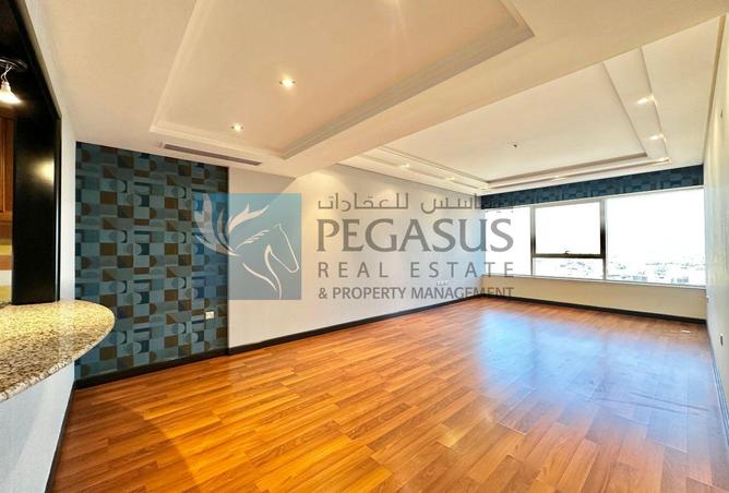 968258 - Property Image 3