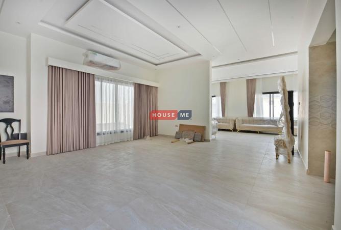 967860 - Property Image 3