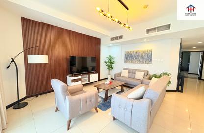 Apartment - 2 Bedrooms - 2 Bathrooms for rent in Um Al Hasam - Manama - Capital Governorate