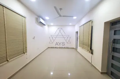 Apartment - Studio - 1 Bathroom for rent in Busaiteen - Muharraq Governorate