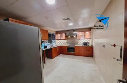 Apartment - 3 Bedrooms - 3 Bathrooms for rent in Al Juffair - Capital Governorate