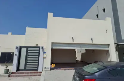 Villa - 2 Bedrooms - 2 Bathrooms for sale in Salmabad - Central Governorate