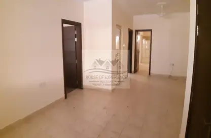 Empty Room image for: Apartment - 2 Bedrooms - 3 Bathrooms for rent in Riffa Al Sharqi - Riffa - Southern Governorate, Image 1