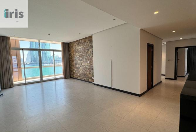 976107 - Property Image 2