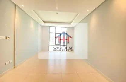 Apartment - 2 Bedrooms - 2 Bathrooms for rent in Seef - Capital Governorate