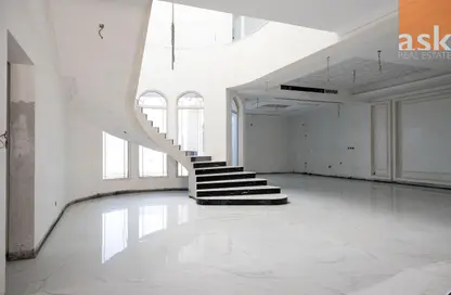 Villa - 6 Bedrooms - 7 Bathrooms for sale in Tubli - Central Governorate