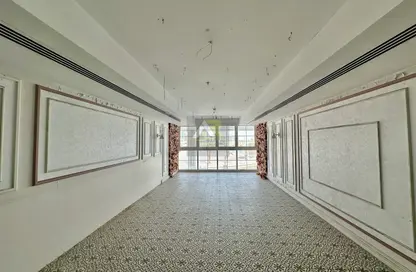 Shop - Studio for rent in Seef - Capital Governorate