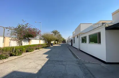Villa - 5 Bedrooms - 3 Bathrooms for rent in Saar - Northern Governorate