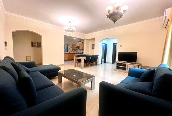 981601 - Property Image 2