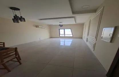 Apartment - 2 Bedrooms - 2 Bathrooms for rent in Alhajiyat - Riffa - Southern Governorate