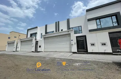 Villa - 4 Bedrooms - 5 Bathrooms for sale in Maqabah - Northern Governorate