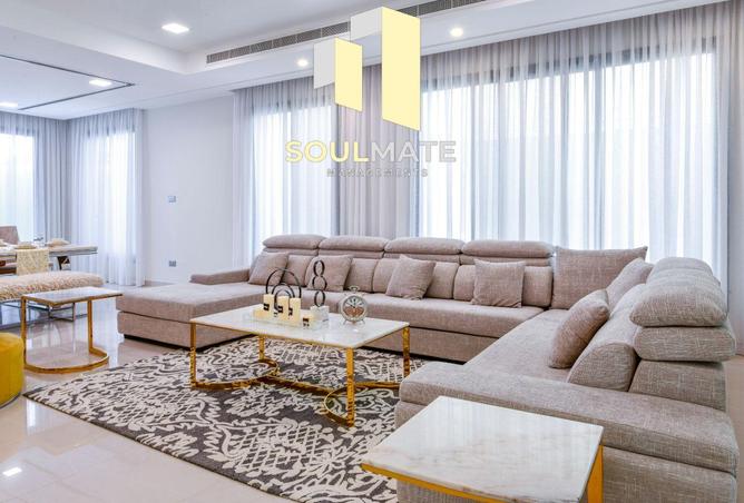 967152 - Property Main Image