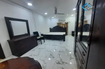 صورة لـ غرفة المعيشة / غرفة الطعام شقة - 1 حمام للايجار في الزنج - المنامة - محافظة العاصمة ، صورة رقم 1