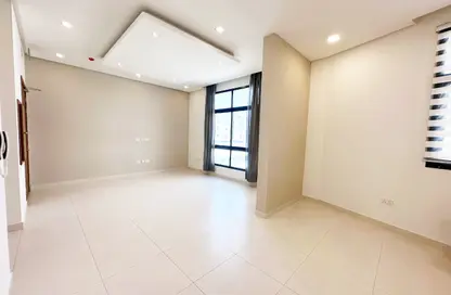 Apartment - 2 Bedrooms - 2 Bathrooms for rent in Janabiya - Northern Governorate