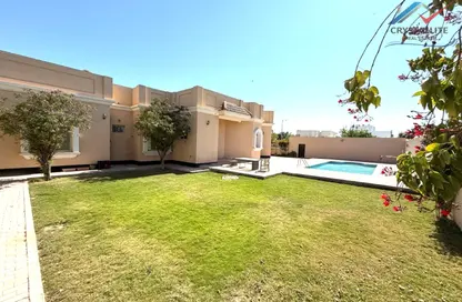 Villa - 4 Bedrooms - 4 Bathrooms for rent in Janabiya - Northern Governorate