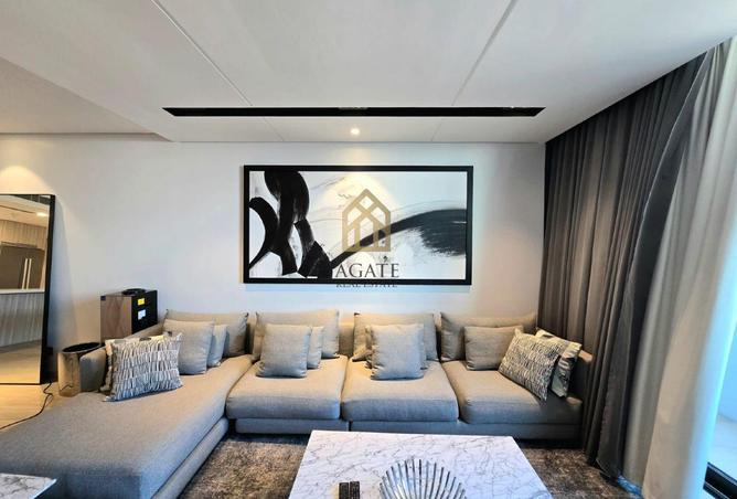 965395 - Property Image 2