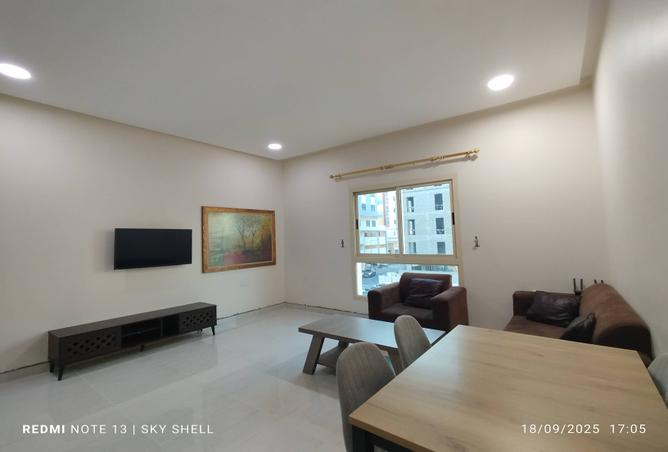 958528 - Property Image 2