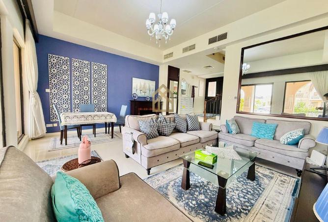 955182 - Property Image 2