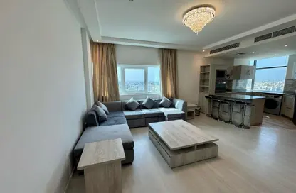 Apartment - 1 Bedroom - 2 Bathrooms for rent in Sanabis - Manama - Capital Governorate