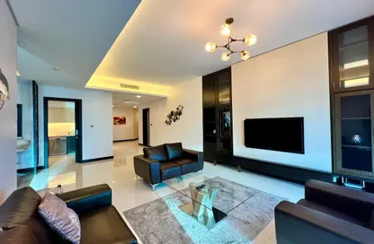 Apartment - 2 Bedrooms - 4 Bathrooms for rent in Al Juffair - Capital Governorate