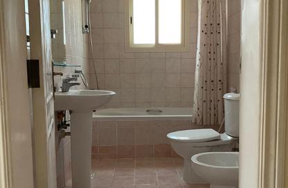 Apartment - 3 Bedrooms - 3 Bathrooms for rent in Al Juffair - Capital Governorate