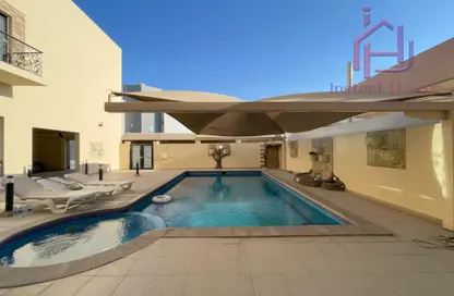 Villa - 5 Bedrooms - 6 Bathrooms for sale in Tubli - Central Governorate