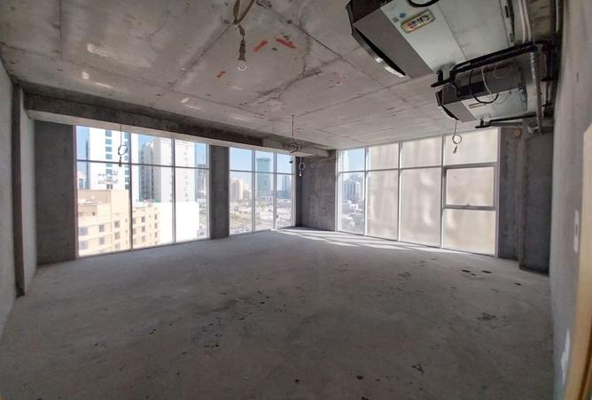 988933 - Property Image 2