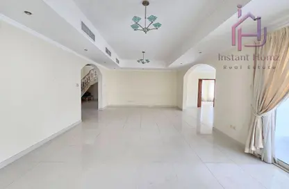 Villa - 4 Bedrooms - 4 Bathrooms for rent in Saar - Northern Governorate
