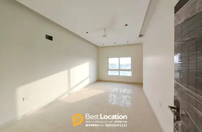 Office Space - Studio - 2 Bathrooms for rent in Malkiyah - Northern Governorate