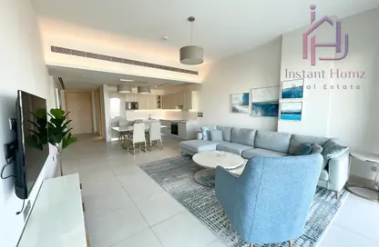 Apartment - 2 Bedrooms - 3 Bathrooms for rent in Reef Island - Capital Governorate