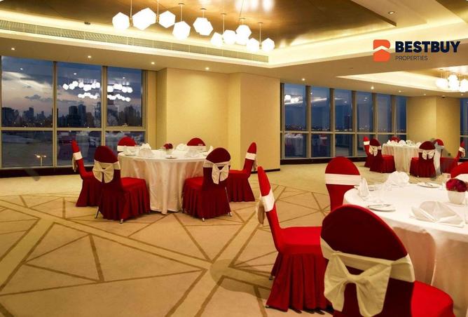 987155 - Property Image 3