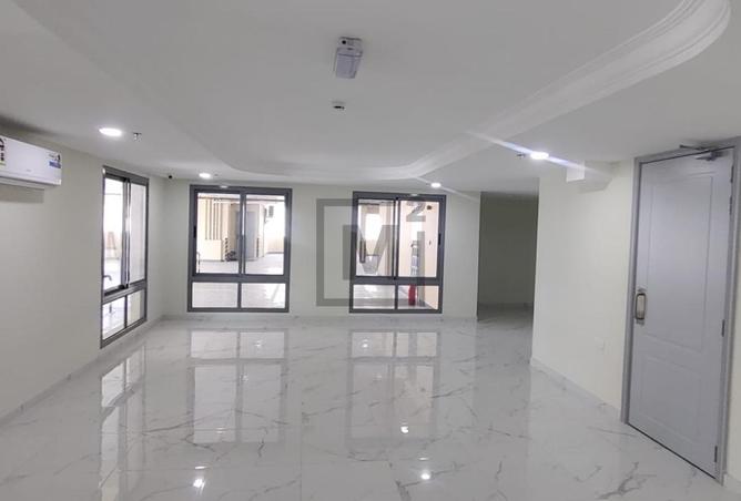 957512 - Property Main Image