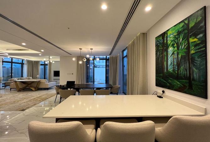 963030 - Property Image 3