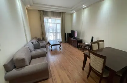 Apartment - 2 Bedrooms - 2 Bathrooms for rent in Um Al Hasam - Manama - Capital Governorate