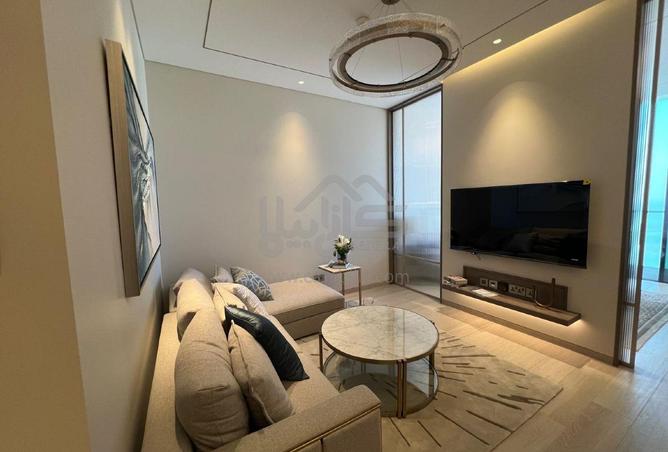 987608 - Property Image 3