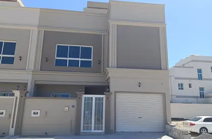Villa - 3 Bedrooms - 5 Bathrooms for sale in Al Maqsha - Northern Governorate