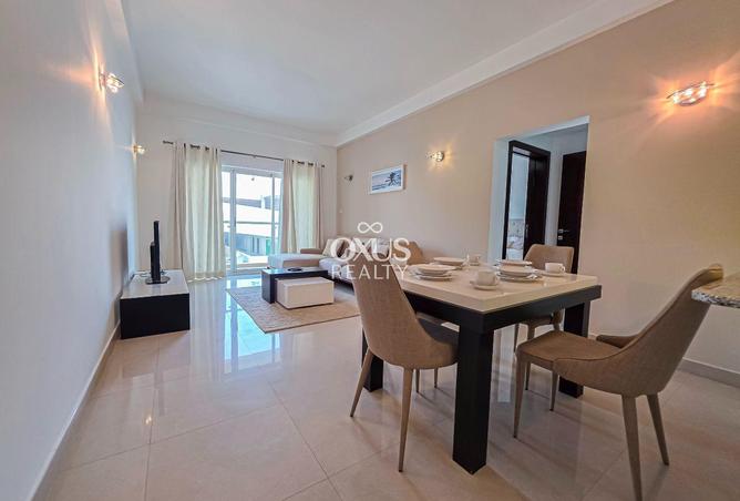 983284 - Property Image 2