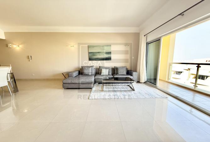 990235 - Property Main Image