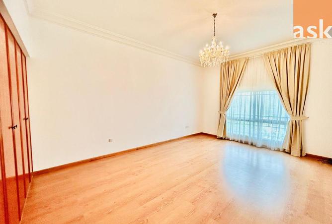 970452 - Property Image 3