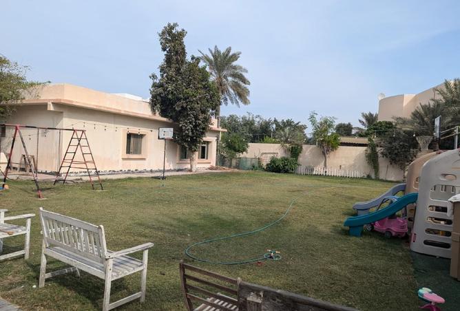 976971 - Property Image 2